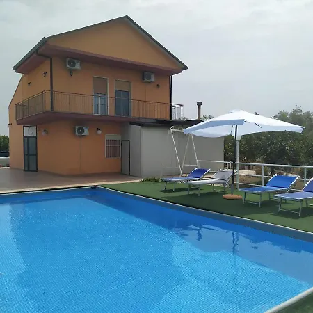 度假居 Serenity House Di Valeria Favara *