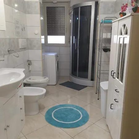 Serenity House Di Valeria Favara *